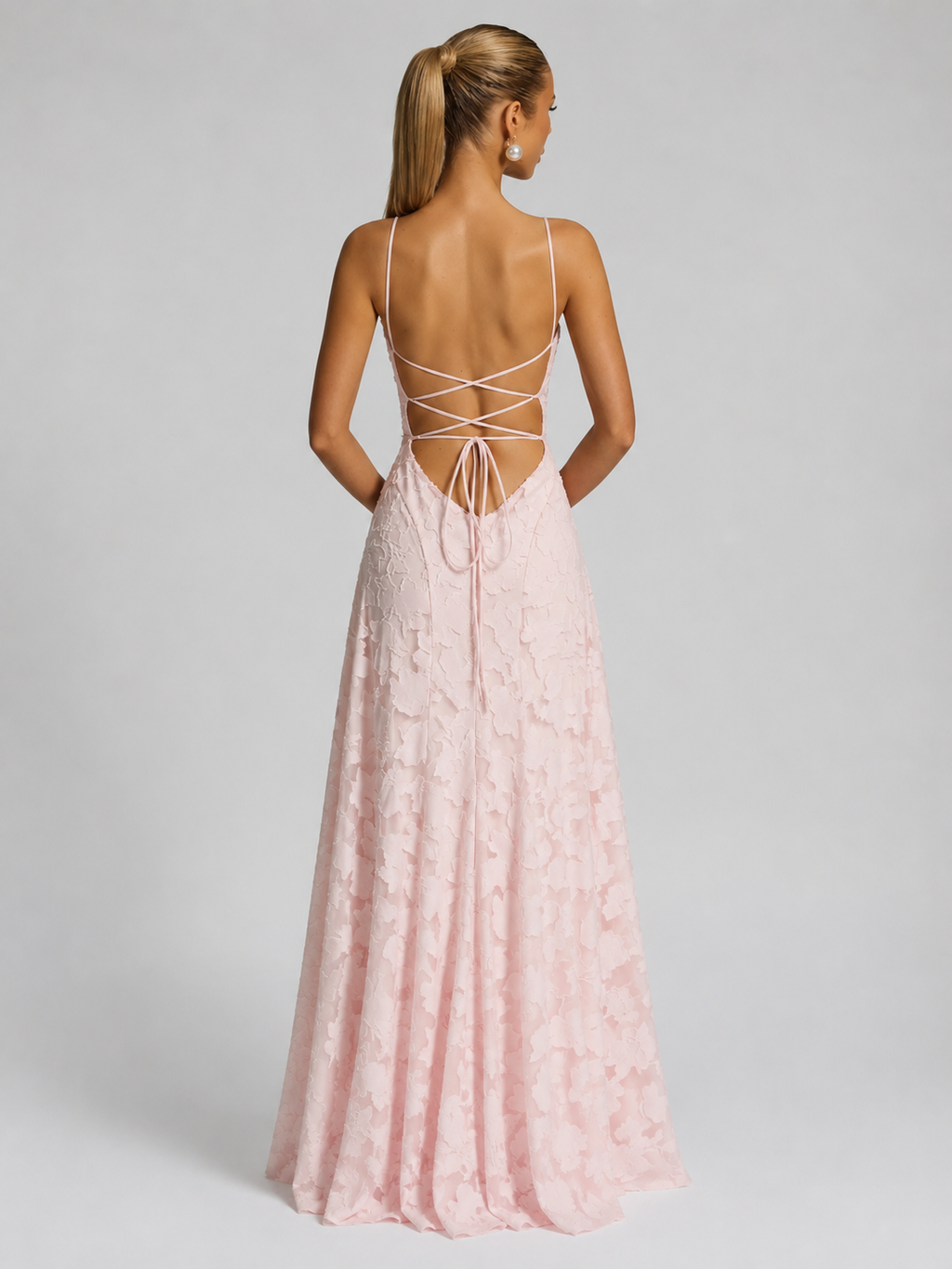 Women’s Floral Maxi Dress – Sculpted Silhouette